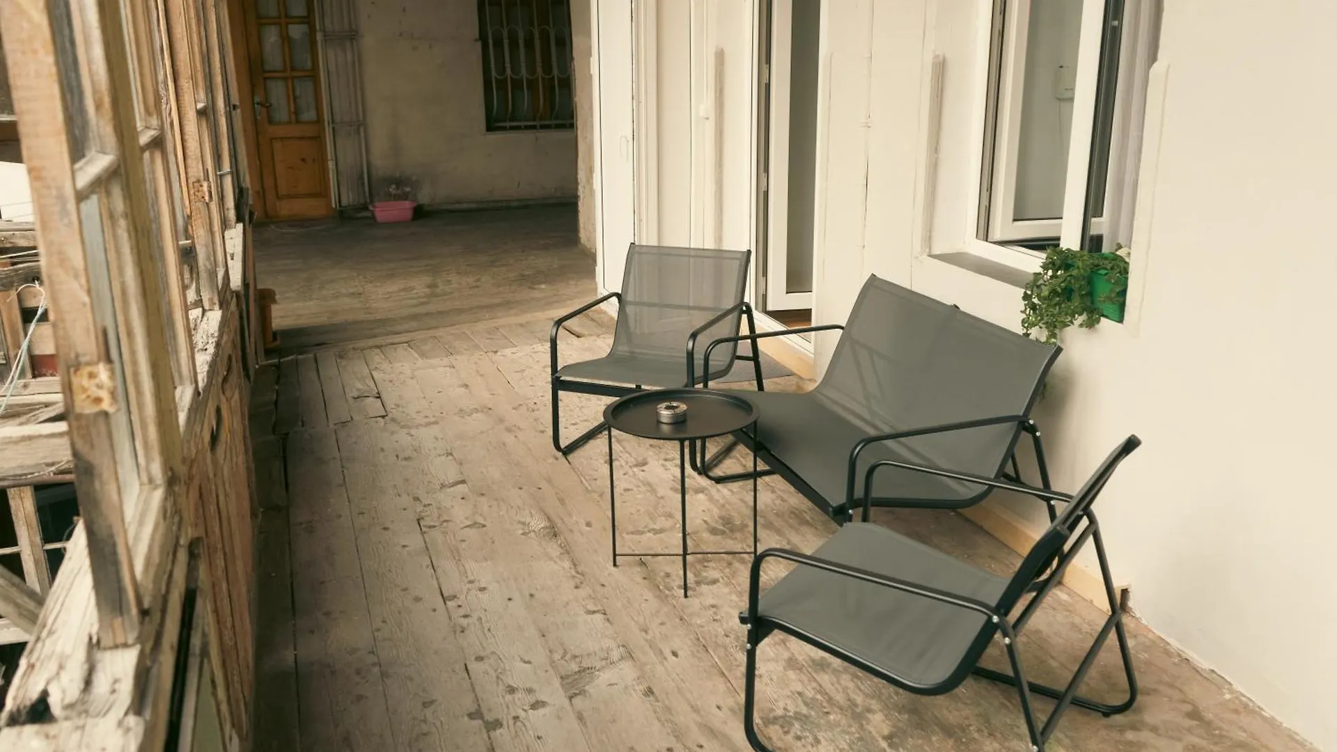 Old Town Cozy Studio Тбилиси